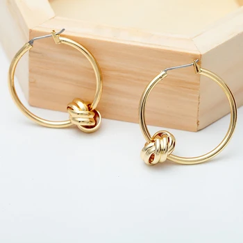 SRCOI Unique Alloy Knotted Hoop Earrings Gold Silver Color Simple Cute Round Circle Earrings Fashion Huggie Brincos Oorbellen
SRCOI Unique Alloy Knotted Hoop Earrings Gold Silver Color Simple Cute Round Circle Earrings Fashion Huggie Brincos Oorbellen