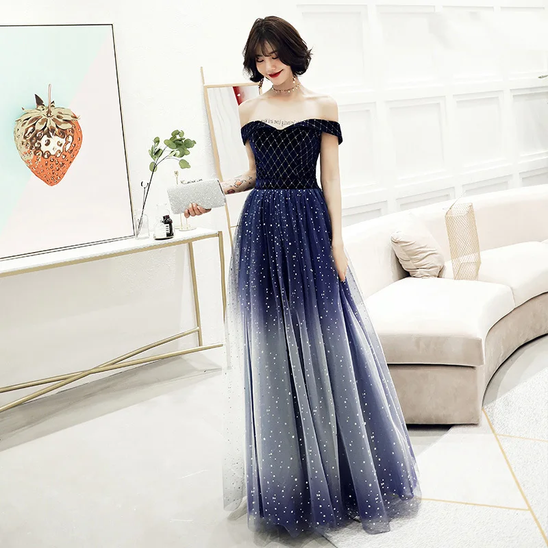 Tapered Blue Off Shoulder Evening Dress Satin Bead Long Cheongsam 2019 Spring Summer Slim Party Qipao Female Vestido S-2XL
Tapered Blue Off Shoulder Evening Dress Satin Bead Long Cheongsam 2019 Spring Summer Slim Party Qipao Female Vestido S-2XL