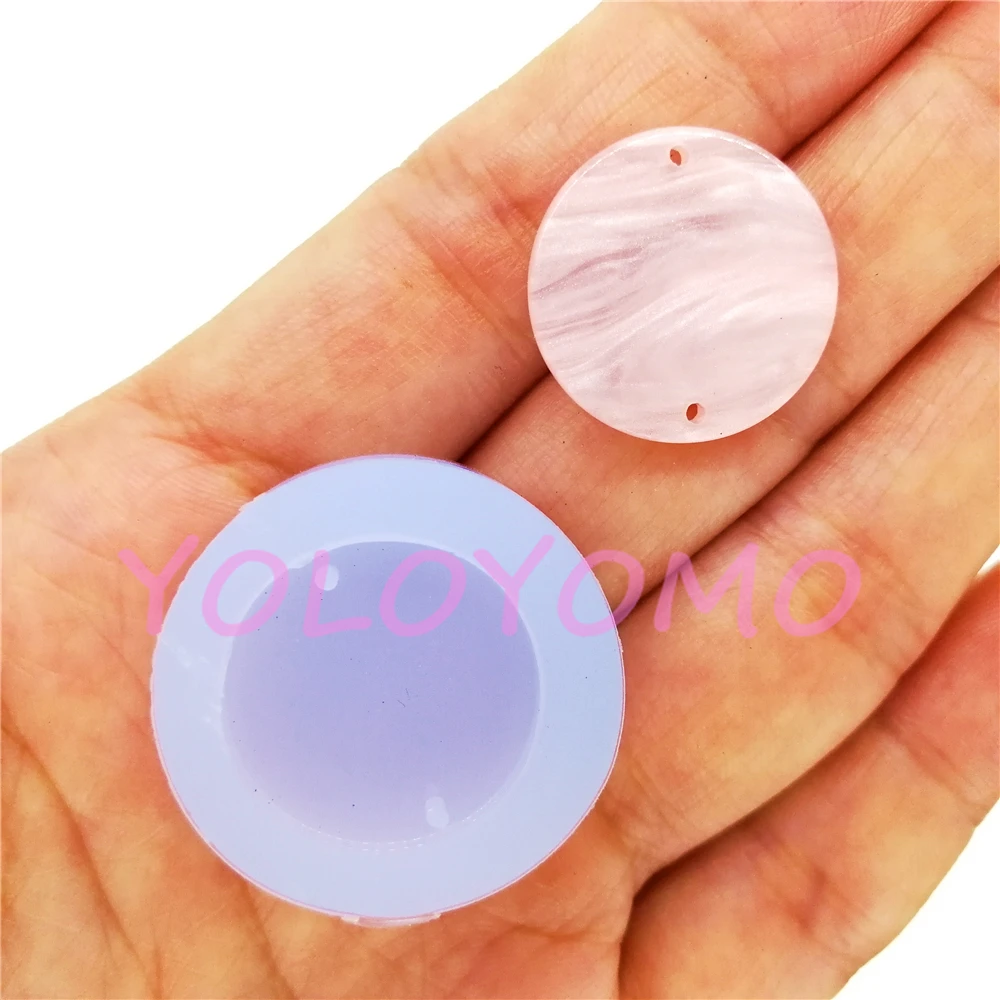 B383YL 19.0mm Round Earrings Necklace (2 holes) Silicone Mold Resin Art Jewelry Making Craft Decoration OVEN SAFE FOOD SAFE
B383YL 19.0mm Round Earrings Necklace (2 holes) Silicone Mold Resin Art Jewelry Making Craft Decoration OVEN SAFE FOOD SAFE