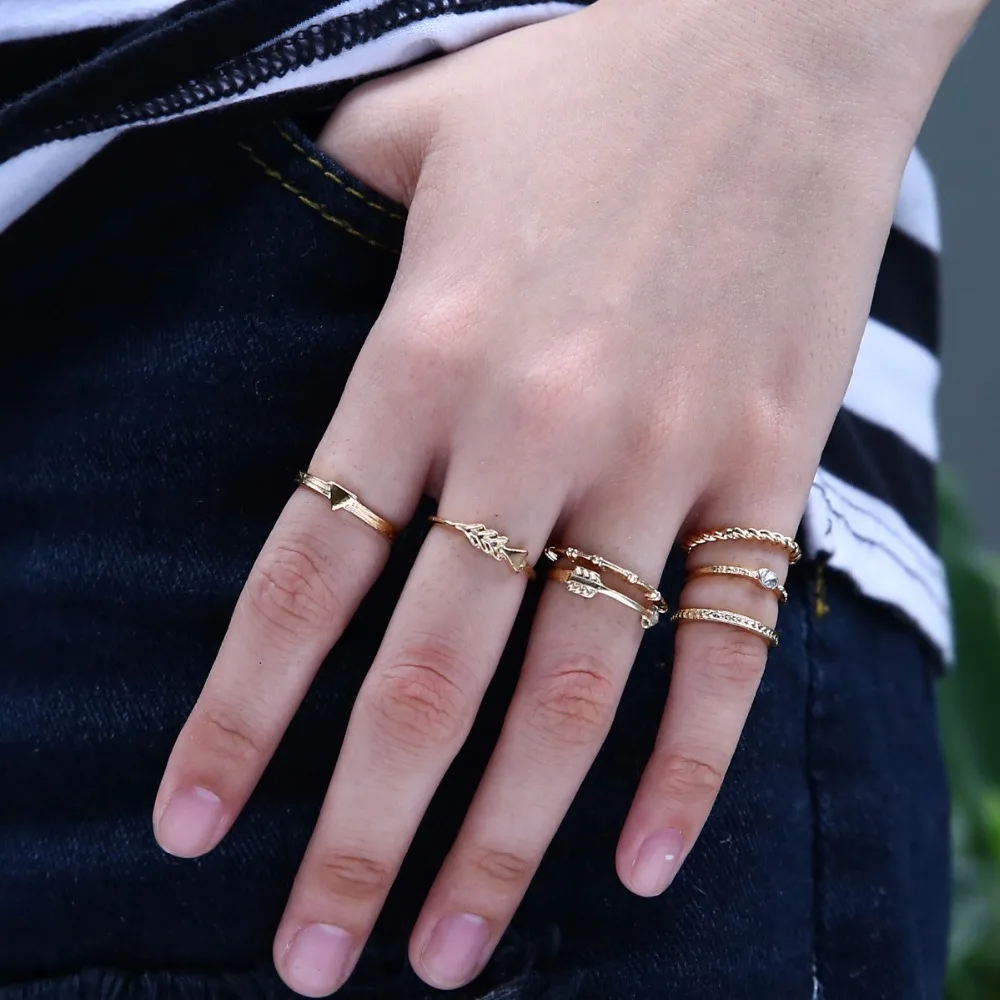 7 pcs Gold Color Charms Arropw Midi Finger Ring Sets for Women Boho Summer Beach Vintage Turkish Punk Geometry Knuckle Rings
7 pcs Gold Color Charms Arropw Midi Finger Ring Sets for Women Boho Summer Beach Vintage Turkish Punk Geometry Knuckle Rings