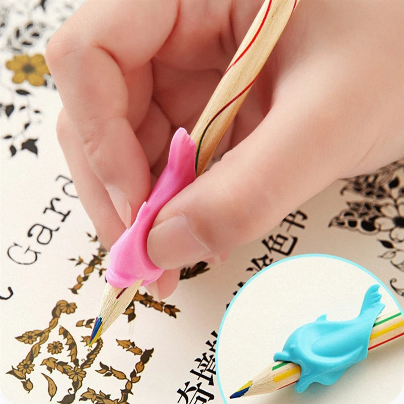 3 PCS Pencil Holding Practise Dolphin Fish Writing Posture Correction Device Silicone Hold a Pen Corrector for Children Students
3 PCS Pencil Holding Practise Dolphin Fish Writing Posture Correction Device Silicone Hold a Pen Corrector for Children Students