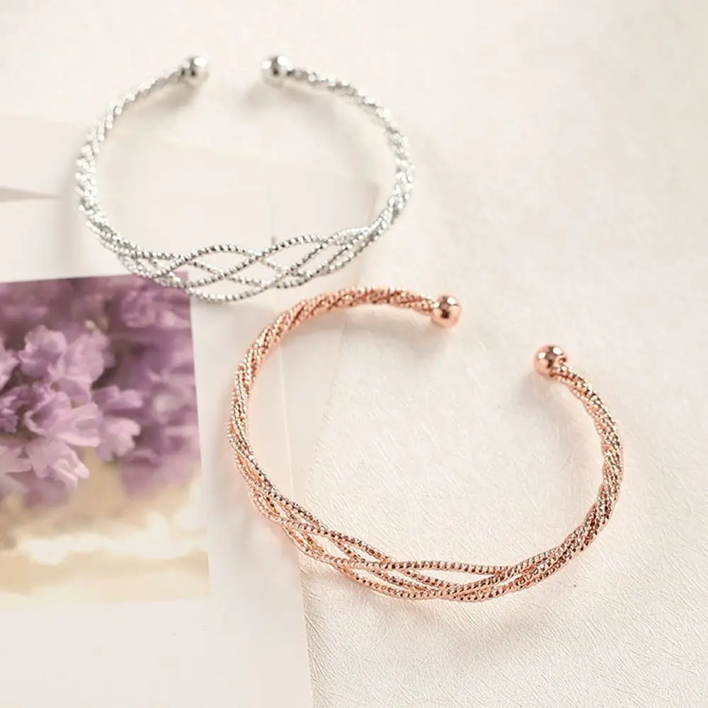Fashion Simple Open Hollow Pattern Bangle For Women Girl Charm Rose Gold Silver Bangle Bracelet Jewelry
Fashion Simple Open Hollow Pattern Bangle For Women Girl Charm Rose Gold Silver Bangle Bracelet Jewelry