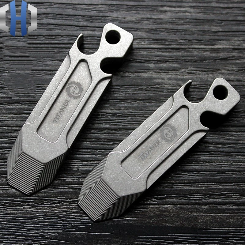 Titanium Alloy EDC Crowbar Keychain Pendant Screwdriver Gadget Bottle Opener Tools
Titanium Alloy EDC Crowbar Keychain Pendant Screwdriver Gadget Bottle Opener Tools