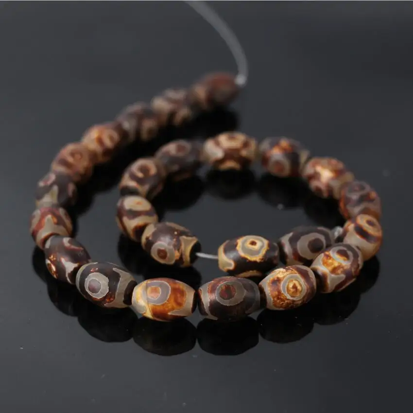 2Strand/lot Different size Tibetan 3-Eye Dzi Oval/Rice Beads,Natural Stone Tibetan Agates Dzi Beads Wholesale DIY Jewelry Making
2Strand/lot Different size Tibetan 3-Eye Dzi Oval/Rice Beads,Natural Stone Tibetan Agates Dzi Beads Wholesale DIY Jewelry Making