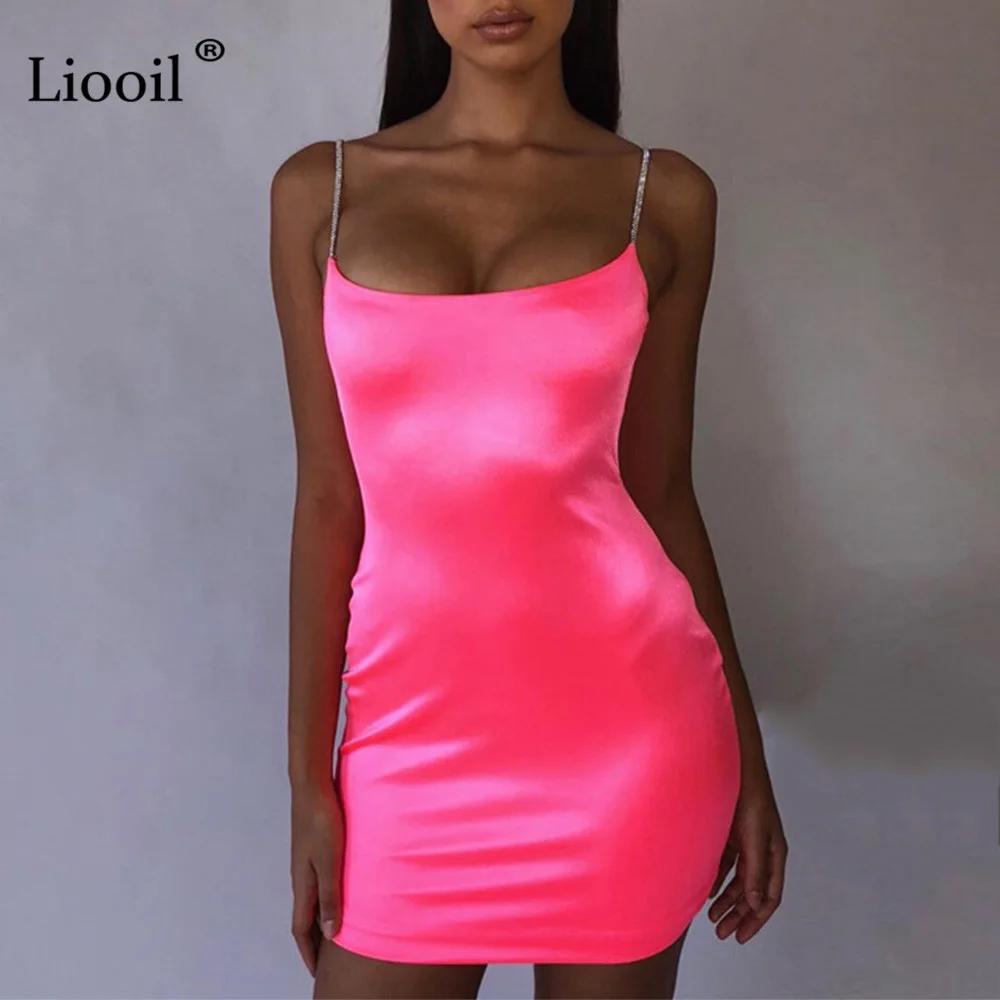 Liooil Sexy Diamond Mini Dress 2019 Spaghetti Strap Casual Summer Dress Women Clothes Strapless High Waist Party Bodycon Dresses
Liooil Sexy Diamond Mini Dress 2019 Spaghetti Strap Casual Summer Dress Women Clothes Strapless High Waist Party Bodycon Dresses