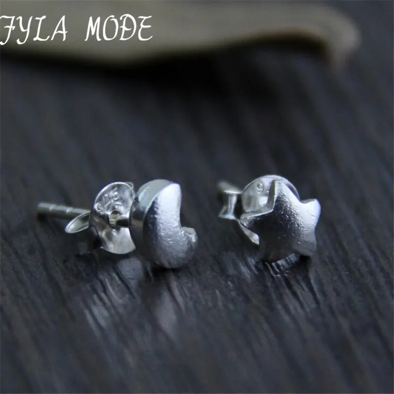 Fyla Mode S925 Sterling Silver Vintage Star Moon Stud Earrings Handmade Thai Silver Women Jewelry 5*5mm 0.45g WTS004
Fyla Mode S925 Sterling Silver Vintage Star Moon Stud Earrings Handmade Thai Silver Women Jewelry 5*5mm 0.45g WTS004
