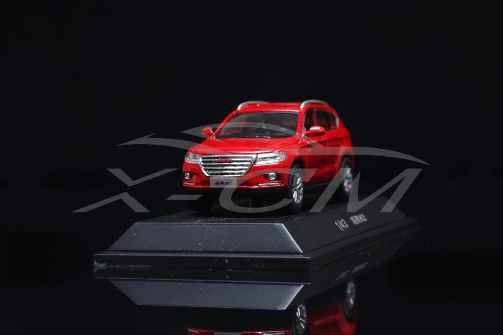 Литая модель автомобиля Great Wall Haval H2 1:43 можно откатить (красный) + маленький