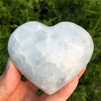 220g Beautiful Natural Crystal Heart Hand Made Blue Celestite Mineral Specimen Kyanite Healing Crystal Stones Home Decoration
220g Beautiful Natural Crystal Heart Hand Made Blue Celestite Mineral Specimen Kyanite Healing Crystal Stones Home Decoration