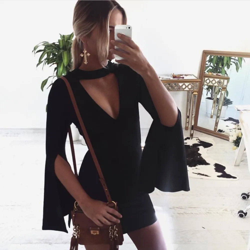 Plus Size 2017 Ladies Women long flare Sleeve Sexy Dress Women Black Club Summer style Dress halter sexy club dresses sleeveless
Plus Size 2017 Ladies Women long flare Sleeve Sexy Dress Women Black Club Summer style Dress halter sexy club dresses sleeveless