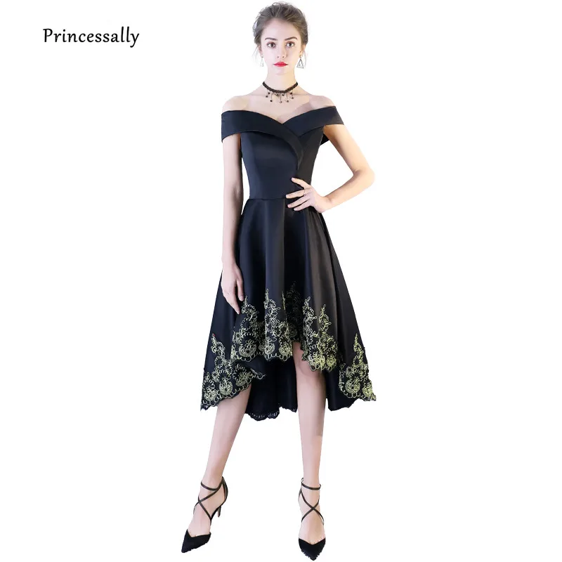 New High Low Black Evening Dresses Sexy Boat Neck Gold Embroidery Lace Hem Short Front Long Back Simple Prom Homecoming Gown
New High Low Black Evening Dresses Sexy Boat Neck Gold Embroidery Lace Hem Short Front Long Back Simple Prom Homecoming Gown