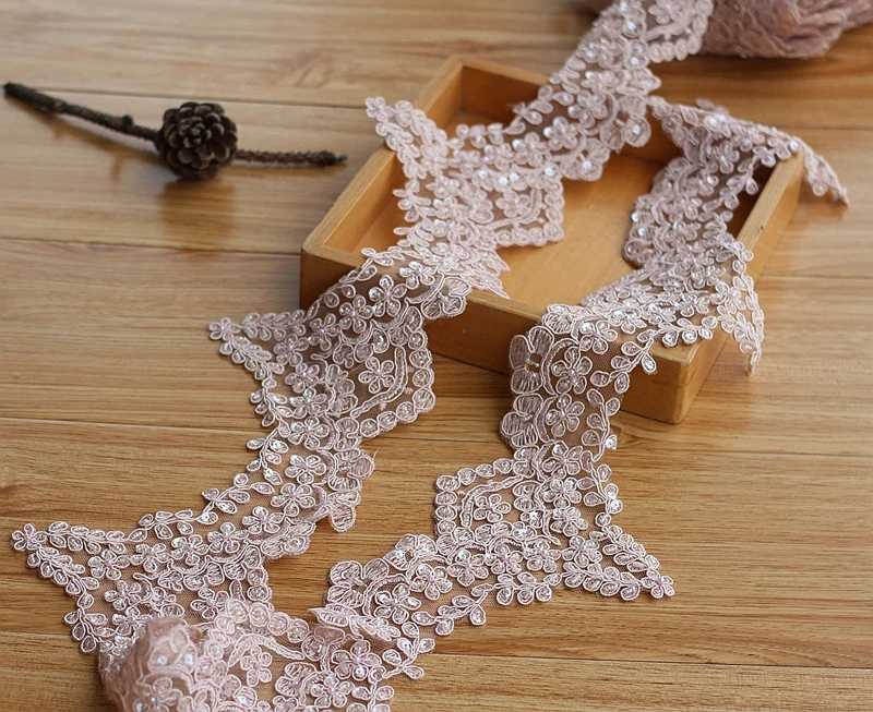 Pink Alencon Lace Trim High Quality Hand Made Beaded Sequined Wedding Lace Trim Embroidered Retro Lace Bridal 5.1'' Wide1yard
Pink Alencon Lace Trim High Quality Hand Made Beaded Sequined Wedding Lace Trim Embroidered Retro Lace Bridal 5.1'' Wide1yard