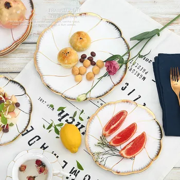 Plate 8 inch 10 inch wave plate European cake snack plate gold white creative tableware
Plate 8 inch 10 inch wave plate European cake snack plate gold white creative tableware