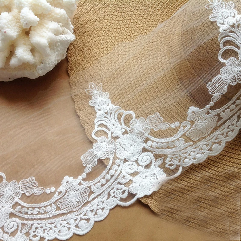 5 yard/lot width 16cm 6.29" ivory/black wedding organza embroidery lace trim ribbon SL4K331
5 yard/lot width 16cm 6.29" ivory/black wedding organza embroidery lace trim ribbon SL4K331
