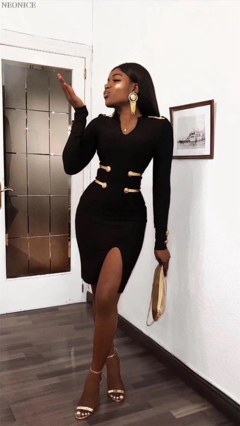 2019 new Elastic bandage dress tight nightclub socialite birthday party fashion sexy package leisure gold buttons stripe split
2019 new Elastic bandage dress tight nightclub socialite birthday party fashion sexy package leisure gold buttons stripe split