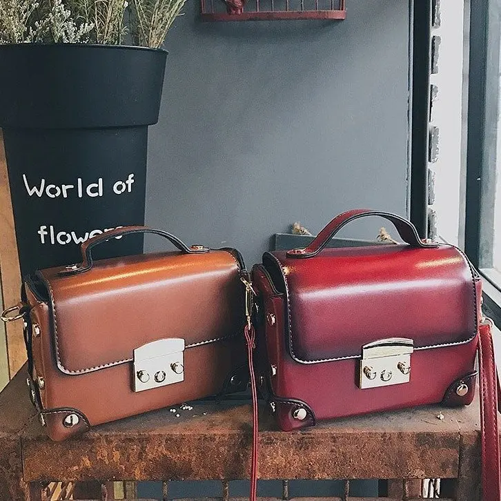 Vintage Leather Handbags Women Crossbody Shoulder Messenger Bags Famous Brands Luxury Designer For 2018 Bolsa Feminina Sac Mujer
Vintage Leather Handbags Women Crossbody Shoulder Messenger Bags Famous Brands Luxury Designer For 2018 Bolsa Feminina Sac Mujer