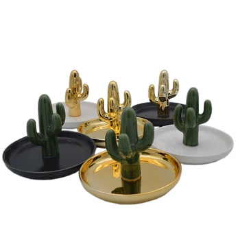 Green Plant Jewelry Decorative Storage Tray for Dressing Desk Ceramic Craft Gift for Friend Ring Necklace Place Dish Plate
Green Plant Jewelry Decorative Storage Tray for Dressing Desk Ceramic Craft Gift for Friend Ring Necklace Place Dish Plate