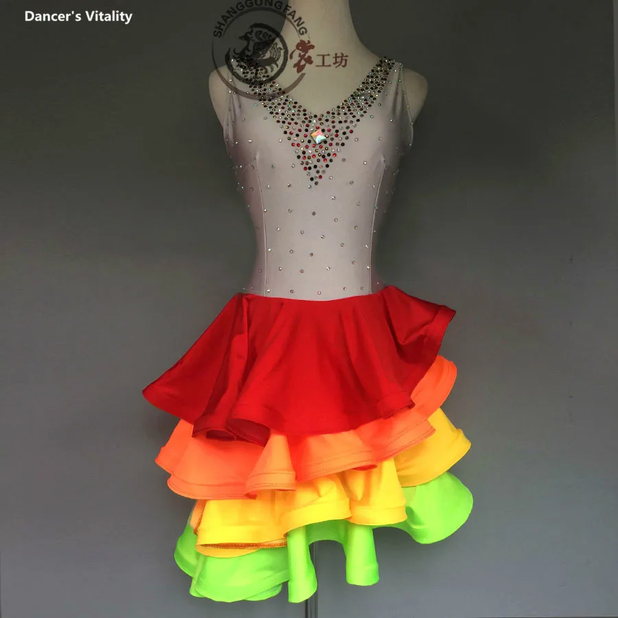 Girls latin dance performance clothes Rainbow stones latin dance cake dress for women latin dance tassel dress 120-180cm
Girls latin dance performance clothes Rainbow stones latin dance cake dress for women latin dance tassel dress 120-180cm