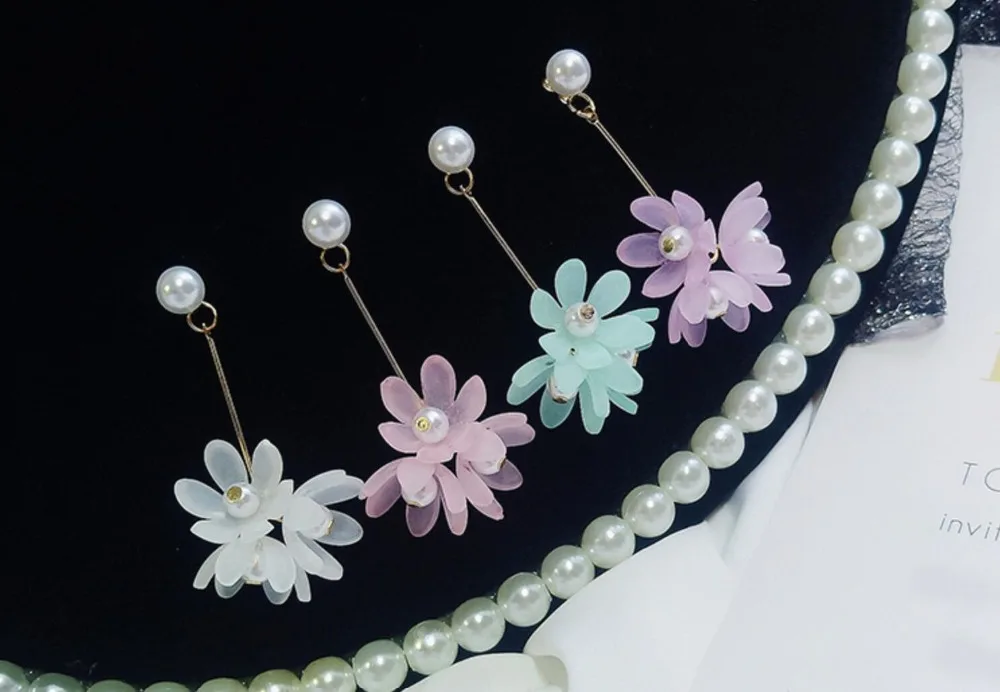 New Korean Style Spray Paint Big Flower 4 colors Stud Earrings For Women Fashion pearl acrylic flower earrings jewelry for girls
New Korean Style Spray Paint Big Flower 4 colors Stud Earrings For Women Fashion pearl acrylic flower earrings jewelry for girls