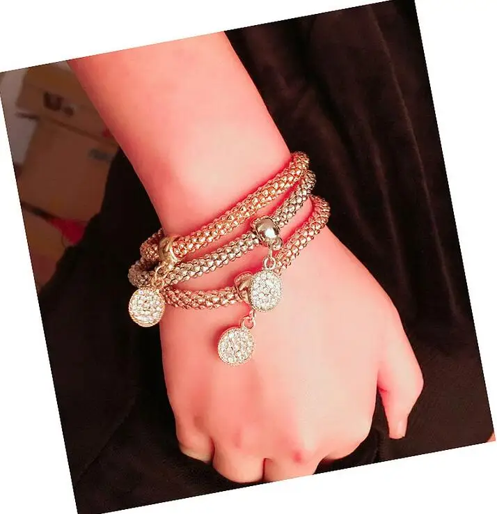 SPX7526 Hot Sale Nationality Strings Beaded Multilayer Charm Color Bohemian 3PCS Snake Chain Round bracelets & bangles Gifts
SPX7526 Hot Sale Nationality Strings Beaded Multilayer Charm Color Bohemian 3PCS Snake Chain Round bracelets & bangles Gifts