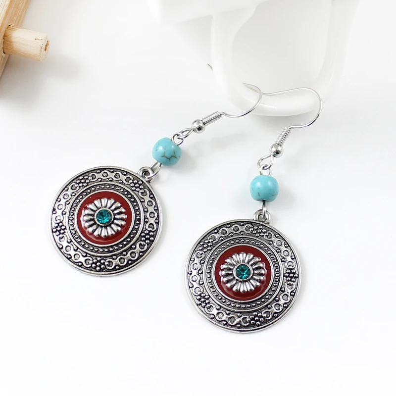 Retro Female Round Totem Flower Earrings Geometric Natural Stone Rhinestone Personality Earrings National style Popular Jewelry
Retro Female Round Totem Flower Earrings Geometric Natural Stone Rhinestone Personality Earrings National style Popular Jewelry