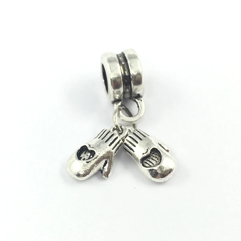 Free Shipping Gloves Charms Dangle Pendant European Beads Fit Pandora Charms Bracelets&Bangles Necklace B00289
Free Shipping Gloves Charms Dangle Pendant European Beads Fit Pandora Charms Bracelets&Bangles Necklace B00289