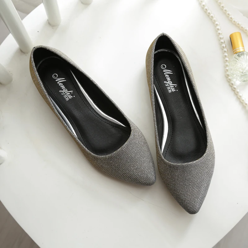 2019 Women Glitter Flats Soft Leather Pointed Toe Boats Shoes Woman Bling Wedding Shoes Comfortable Ladies Slip-on Ballets Flats
2019 Women Glitter Flats Soft Leather Pointed Toe Boats Shoes Woman Bling Wedding Shoes Comfortable Ladies Slip-on Ballets Flats
