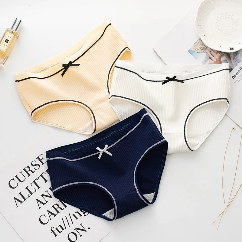 2019 New Bow stripe Simple seamless Panties cotton briefs Lingerie woman underpants Sexy Ladies Solid color women's pants L-XL
2019 New Bow stripe Simple seamless Panties cotton briefs Lingerie woman underpants Sexy Ladies Solid color women's pants L-XL