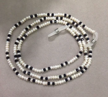 2-3MM Natural fresh water Pearl necklace for glasses black crystal and white pearl mixed 70CM flat round free shipping
2-3MM Natural fresh water Pearl necklace for glasses black crystal and white pearl mixed 70CM flat round free shipping