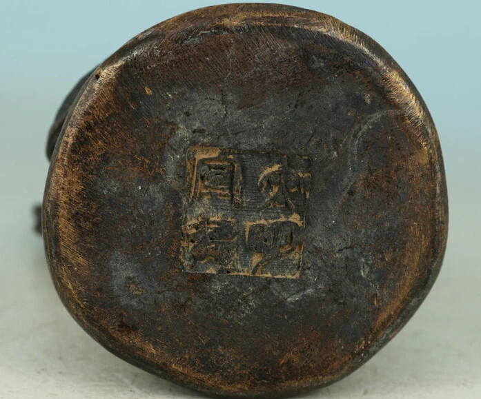 S0354 Asian Chinese Old Hand-carved Buddha bronze statue of Kwan-yin decorations
S0354 Asian Chinese Old Hand-carved Buddha bronze statue of Kwan-yin decorations