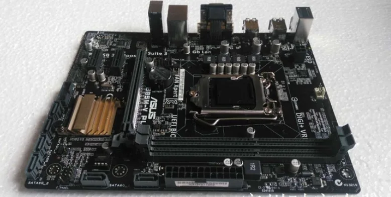 original motherboard for ASUS B85M-V PLUS LGA 1150 DDR3 16G USB2.0 USB3.0 for I3 I5 I7 CPU B85 Desktop motherboard Free shipping
original motherboard for ASUS B85M-V PLUS LGA 1150 DDR3 16G USB2.0 USB3.0 for I3 I5 I7 CPU B85 Desktop motherboard Free shipping