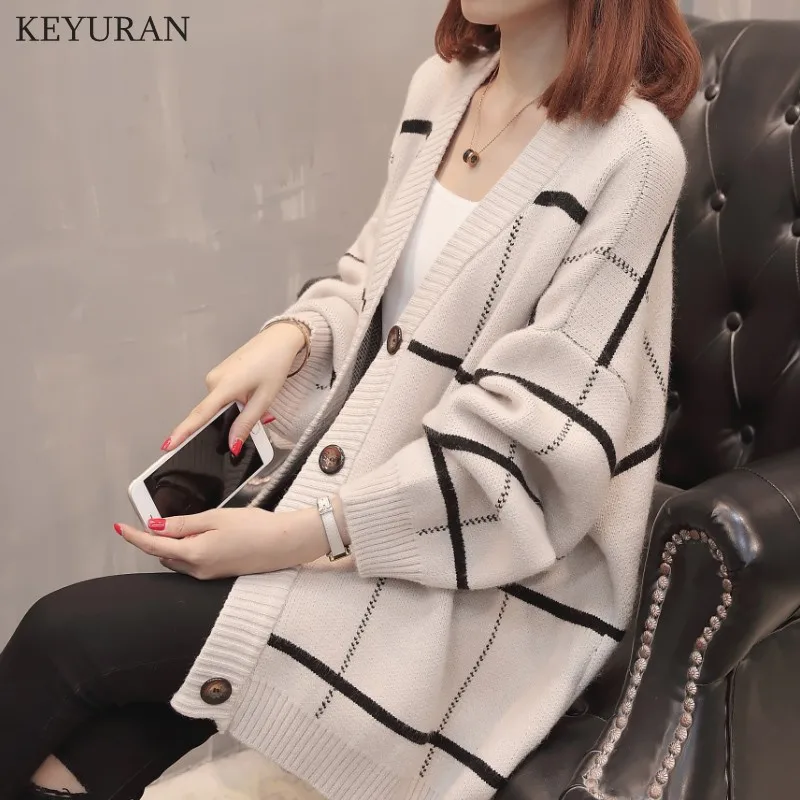 Women Long Sleeve Knitted Cardigan Sweater With Buttons Ladies Autumn Winter 2019 New Oversize Cashmere Sweaters Coat XXXL L2572
Women Long Sleeve Knitted Cardigan Sweater With Buttons Ladies Autumn Winter 2019 New Oversize Cashmere Sweaters Coat XXXL L2572