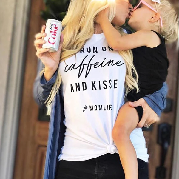 I Run on Caffeine and Kisses Print Plus Size T Shirt Women Causal Loose Cotton Tshirt Aesthetic Mom Life Oversized Top Drop Ship
I Run on Caffeine and Kisses Print Plus Size T Shirt Women Causal Loose Cotton Tshirt Aesthetic Mom Life Oversized Top Drop Ship