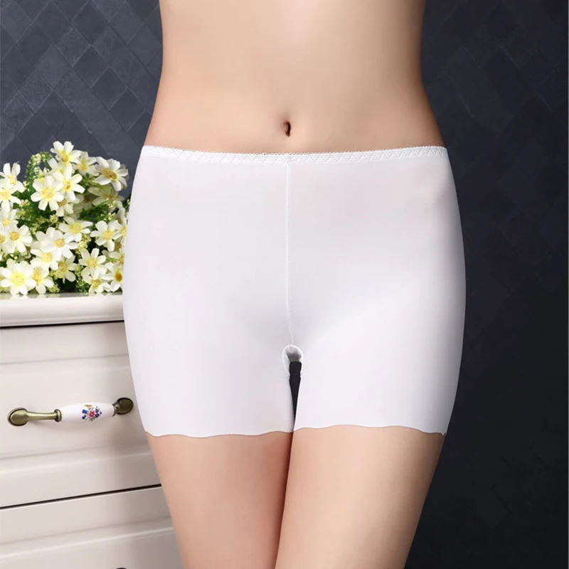 DENNYLITER 2019 New Women Soft Seamless Safety Short Pants Comfortable Summer Under Skirt Shorts Modal Ice Silk Breathable Short
DENNYLITER 2019 New Women Soft Seamless Safety Short Pants Comfortable Summer Under Skirt Shorts Modal Ice Silk Breathable Short