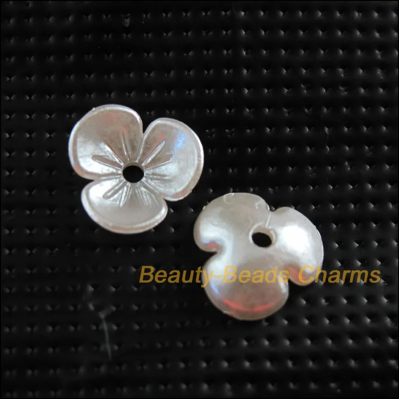 100 New Charms Acrylic Plastic Flower Heart Spacer End Bead Caps White 9.5mm
100 New Charms Acrylic Plastic Flower Heart Spacer End Bead Caps White 9.5mm