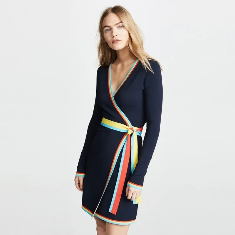 Elegant Contrast-trimmed Slim Sheath Long-sleeved V-neck OL Knit Dress Belt Tie Stitching Knitwear Striped Sweater Dress
Elegant Contrast-trimmed Slim Sheath Long-sleeved V-neck OL Knit Dress Belt Tie Stitching Knitwear Striped Sweater Dress