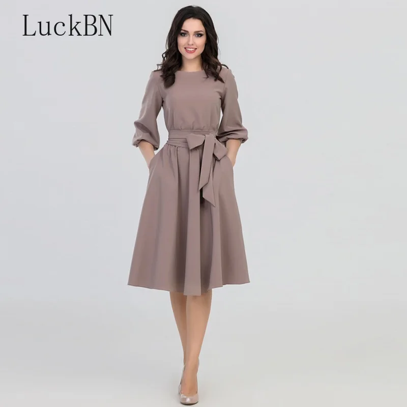 Autumn O Neck Slim Retro Casual Elegant Dress Women Fashion Vintage Khaki Bow Tie Waist Pocket Party Dresses Vestidos De Fiesta
Autumn O Neck Slim Retro Casual Elegant Dress Women Fashion Vintage Khaki Bow Tie Waist Pocket Party Dresses Vestidos De Fiesta