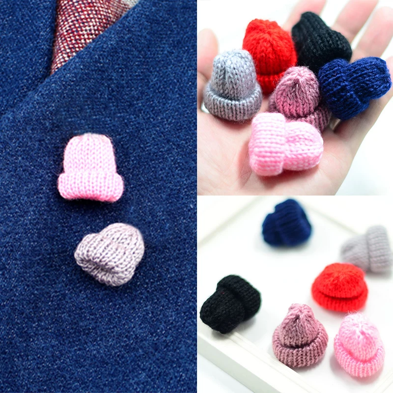 Hot Sale Colorful Cute Mini Woollen Hat Brooch for Women Girls DIY Breastpin Clothes Decoration 6 Colors Fashion Jewelry
Hot Sale Colorful Cute Mini Woollen Hat Brooch for Women Girls DIY Breastpin Clothes Decoration 6 Colors Fashion Jewelry
