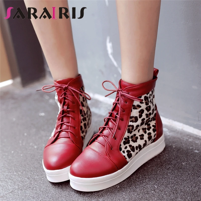 SARAIRIS Big Size 33-43 2019 Platform Lace Up Woman Shoes Casual Leopard Print Sneaker Footwear Black White Add Fur Ankle Boots
SARAIRIS Big Size 33-43 2019 Platform Lace Up Woman Shoes Casual Leopard Print Sneaker Footwear Black White Add Fur Ankle Boots