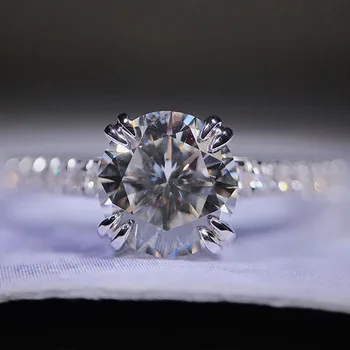 1 Carat 18K White Gold Moissanite Diamond Ring Luxury Classic Round Women Wedding Party Engagement Anniversary Ring 1 Ct 6.5mm
1 Carat 18K White Gold Moissanite Diamond Ring Luxury Classic Round Women Wedding Party Engagement Anniversary Ring 1 Ct 6.5mm