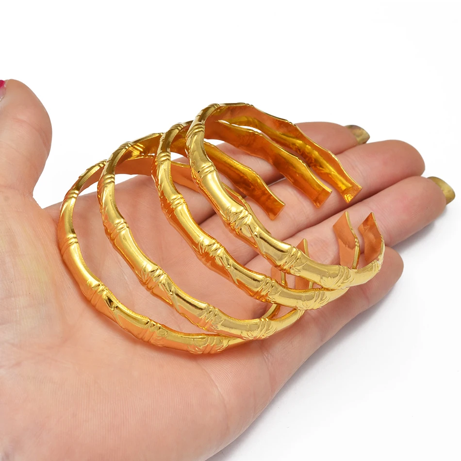 Anniyo 4 Piece/Lot Bamboo Bangle Women Arab Dubai Bracelet Gold Color Jewelry Wholesale African Micronesia Accessories #000936
Anniyo 4 Piece/Lot Bamboo Bangle Women Arab Dubai Bracelet Gold Color Jewelry Wholesale African Micronesia Accessories #000936
