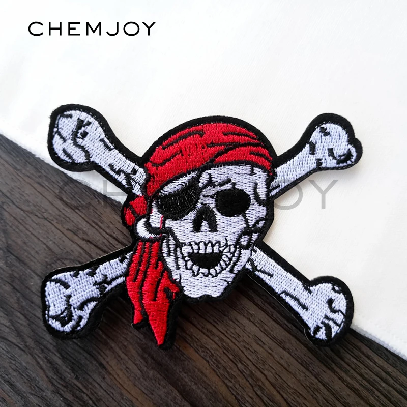 Embroidered Pirate Skull Patch for Clothing Iron Sew Applique for Jackets Jeans Motorcycle Biker Patch Clothes Stickers Badges
Embroidered Pirate Skull Patch for Clothing Iron Sew Applique for Jackets Jeans Motorcycle Biker Patch Clothes Stickers Badges