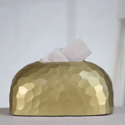 Modern Ceramic Golden Tissue Box Home Simple Living Room Restaurant Hotel Paper Towel Storage Box Desktop Decoration
Modern Ceramic Golden Tissue Box Home Simple Living Room Restaurant Hotel Paper Towel Storage Box Desktop Decoration