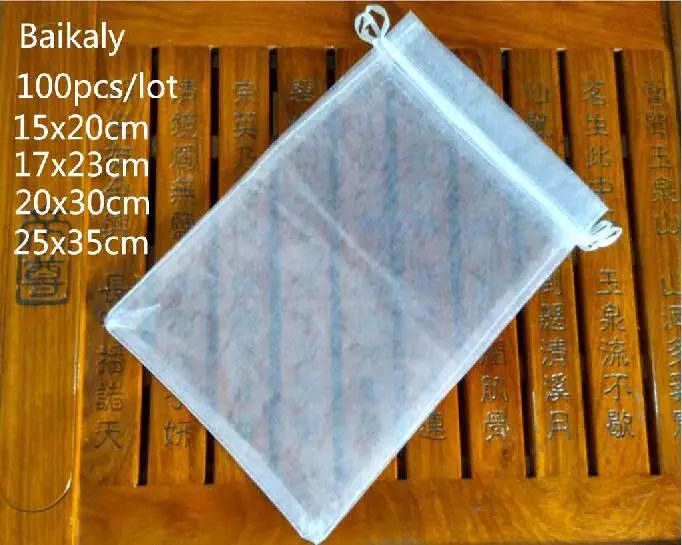 100pcs Organza pouches 15x20 17x23 20x30 25x35cm Drawable Organza bag Jewelry packaging bag Wedding Gift bags Party Favor bags
100pcs Organza pouches 15x20 17x23 20x30 25x35cm Drawable Organza bag Jewelry packaging bag Wedding Gift bags Party Favor bags