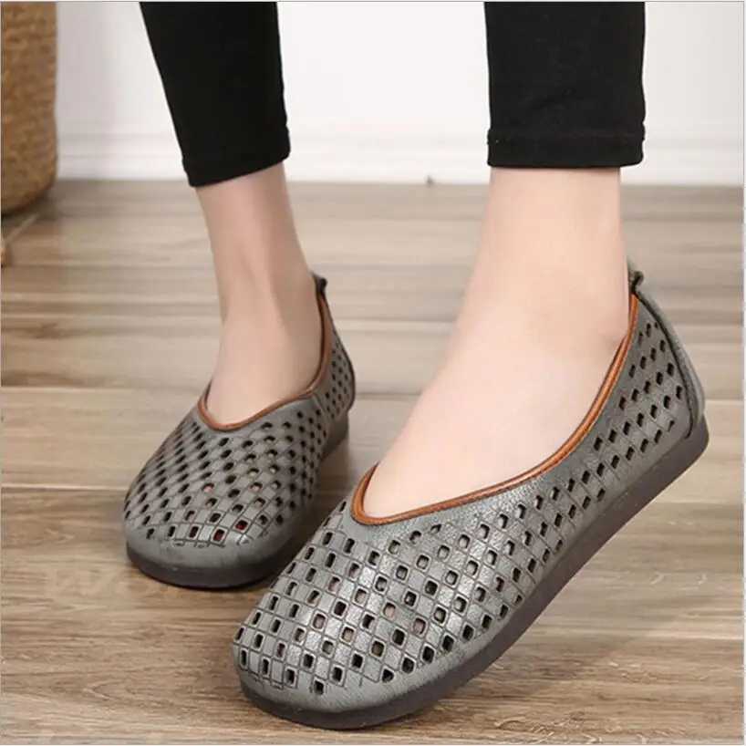 2019 Sandals Shoes Women Fashion Flat Sneakers Rubber Sandals Genuine Leather Comfortable Driving Shoes Size 34-44
2019 Sandals Shoes Women Fashion Flat Sneakers Rubber Sandals Genuine Leather Comfortable Driving Shoes Size 34-44