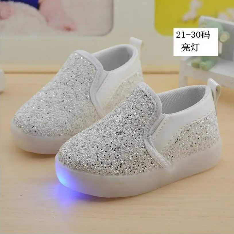 Baby Children Shoes Kids Led Flash Sneakers Spring Autumn Fashion Sequin Sneakers Girls Princess Lightning Shoes 21-30
Baby Children Shoes Kids Led Flash Sneakers Spring Autumn Fashion Sequin Sneakers Girls Princess Lightning Shoes 21-30