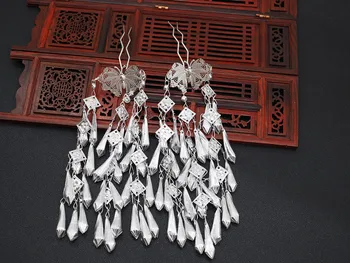 charming Miao silver slice tasseled hairpin hairdress Butterfly headwear shipping free
charming Miao silver slice tasseled hairpin hairdress Butterfly headwear shipping free