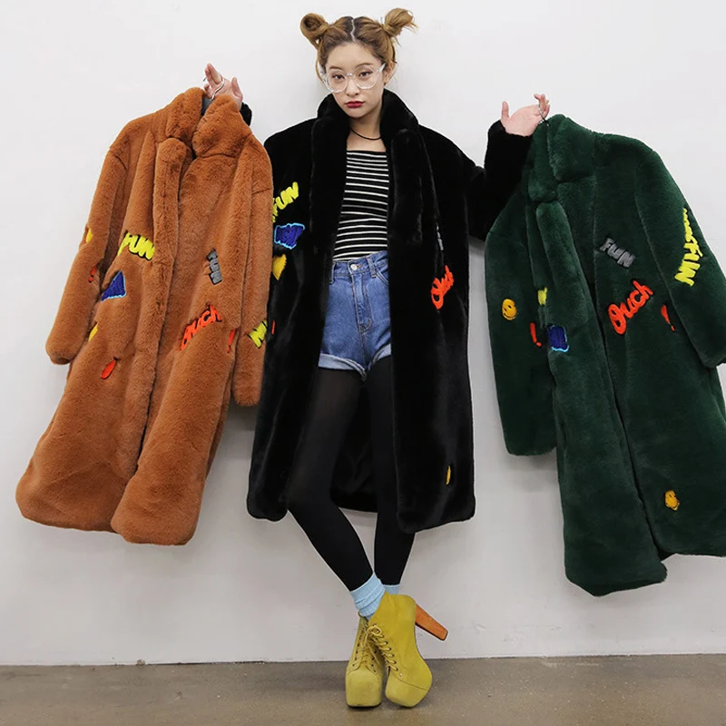 ZADORIN Korean Fashion Appliques Faux Fur Coat Women Long Sleeve Thick Warm Teddy Coat Jacket Winter Outerwear Manteau Fourrure
ZADORIN Korean Fashion Appliques Faux Fur Coat Women Long Sleeve Thick Warm Teddy Coat Jacket Winter Outerwear Manteau Fourrure