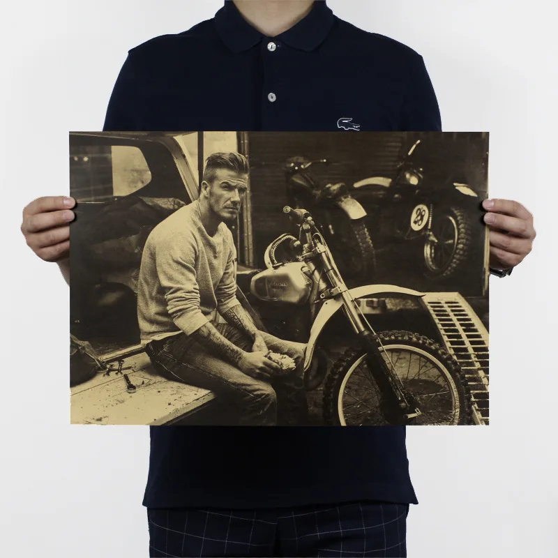 David Beckham B/soccer football star/kraft paper/Cafe/bar poster/ Retro Poster/decorative painting 51x35.5cm
David Beckham B/soccer football star/kraft paper/Cafe/bar poster/ Retro Poster/decorative painting 51x35.5cm