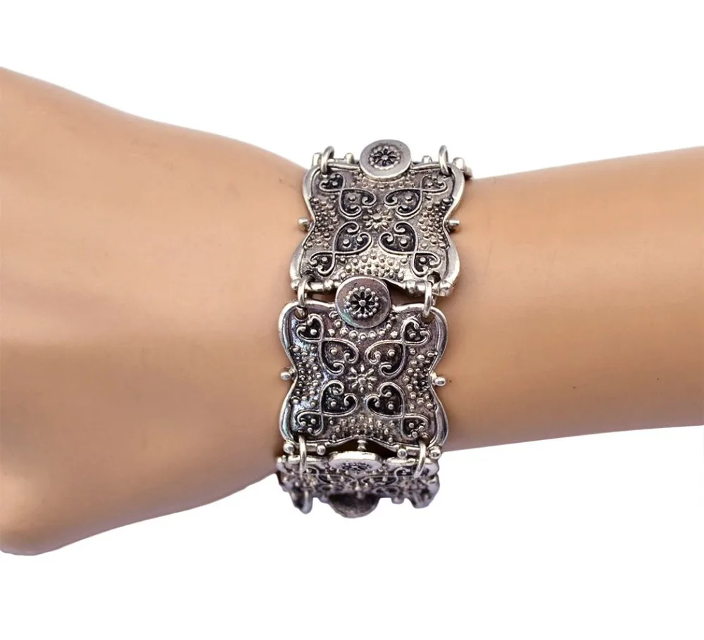 Bohemain Vintage Metal Silver Carving Flower Bracelet Gypsy Coachella Bracelets for Women Men Summer Turkish Beach Jewelry
Bohemain Vintage Metal Silver Carving Flower Bracelet Gypsy Coachella Bracelets for Women Men Summer Turkish Beach Jewelry
