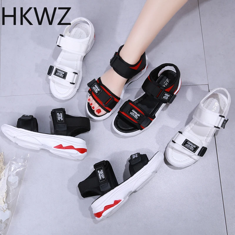 2019 summer new casual non-slip comfortable sports sandals girls thick bottom beach Roman sandals soft bottom breathable sandals
2019 summer new casual non-slip comfortable sports sandals girls thick bottom beach Roman sandals soft bottom breathable sandals